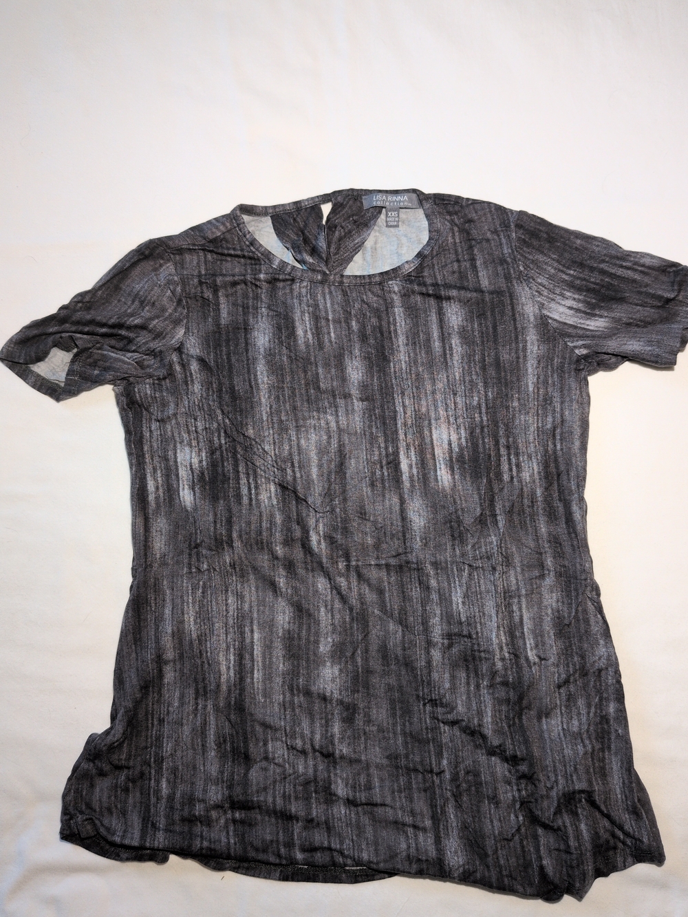 Lisa Rinna Collection Black and Gray Short Sleeve Tee